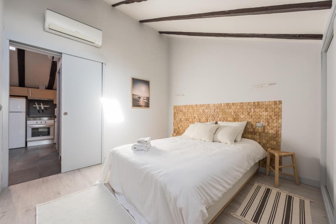 Bohemian 2Bedroom Attic In Lavapies Madrid Eksteriør billede