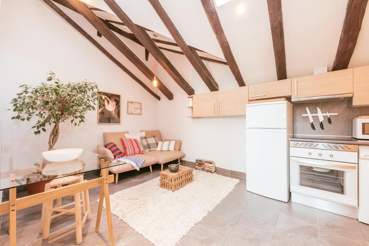 Bohemian 2Bedroom Attic In Lavapies Madrid Eksteriør billede